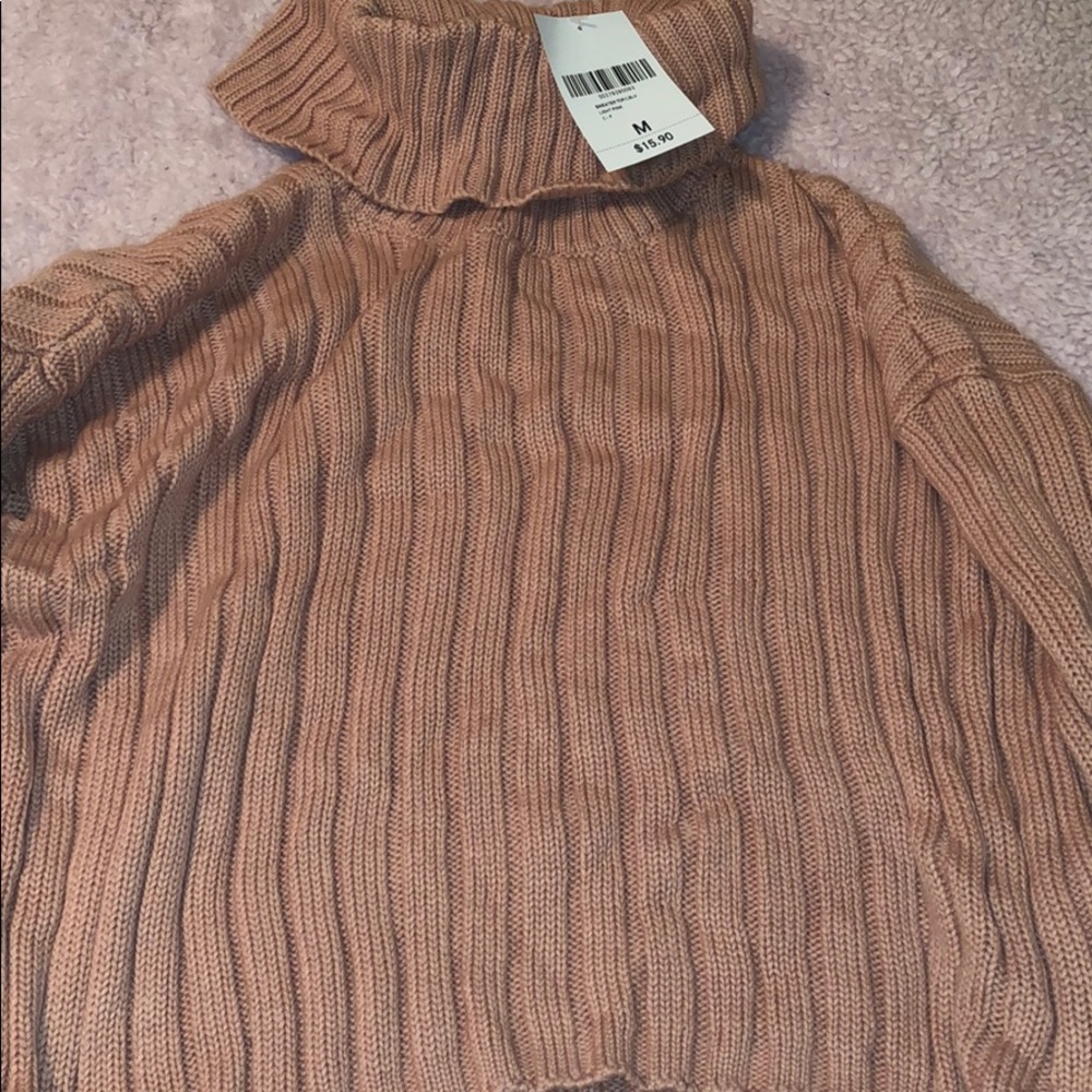 Crop sweater